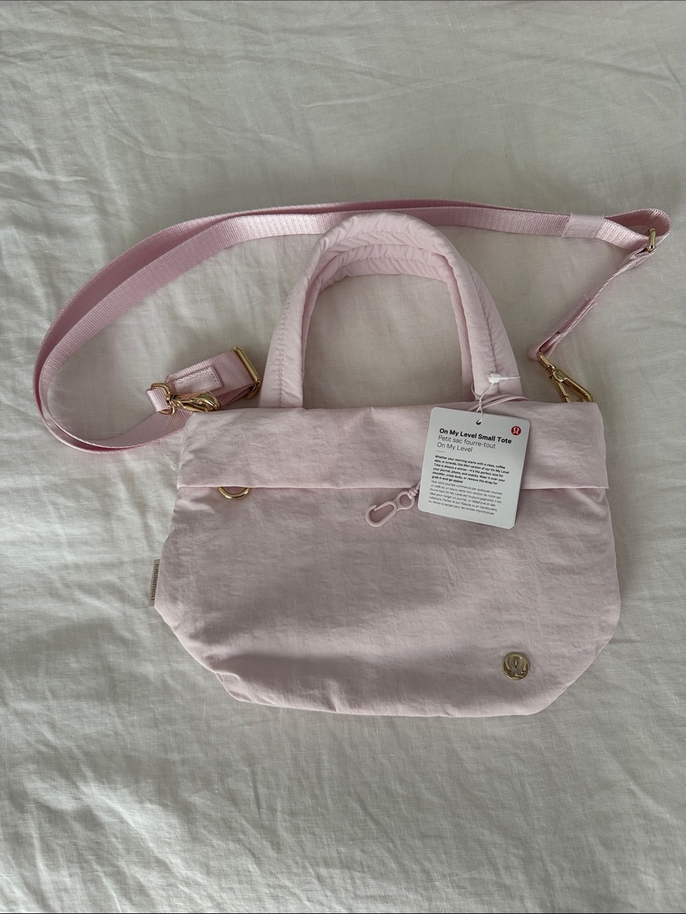 lululemon athletica On My Level Small Tote in Pale Pink